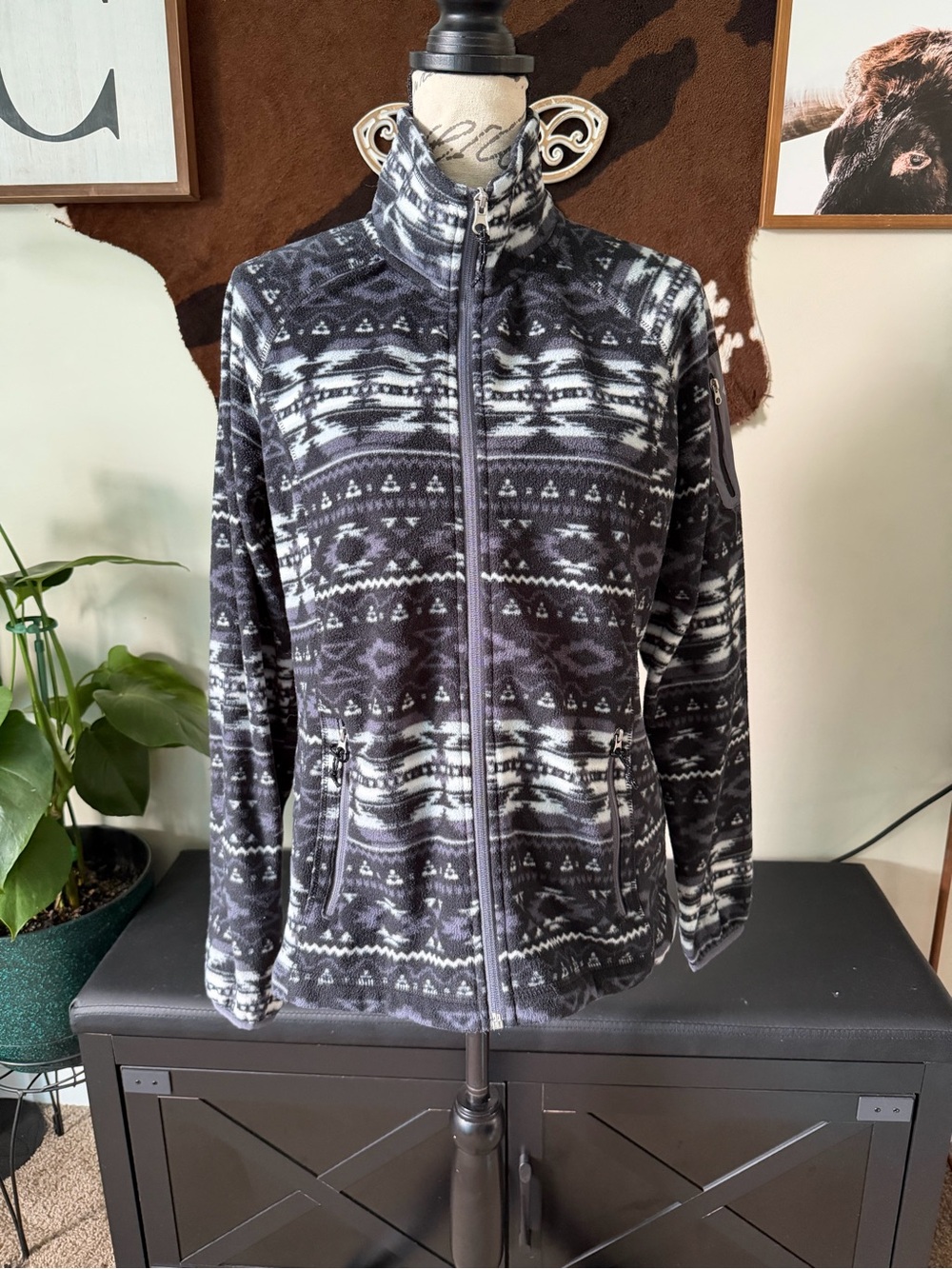 Free Country Black & White Aztec Fleece Zip Jacket